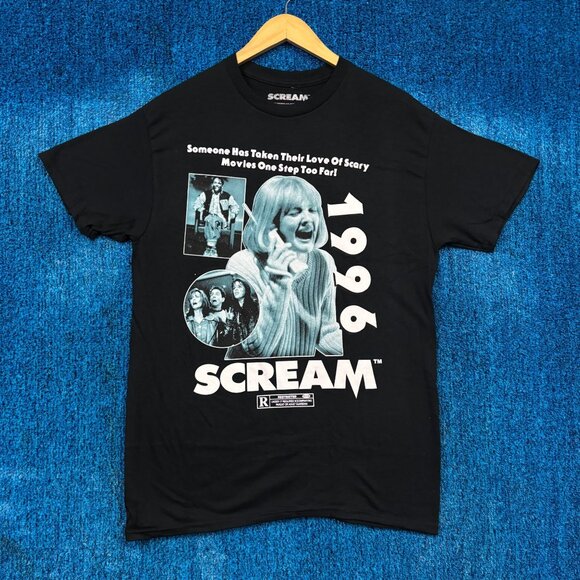 Scream 1996 “Someone Has Taken Their Love of Scary Movies One Step Too Far” Grap - Picture 1 of 4